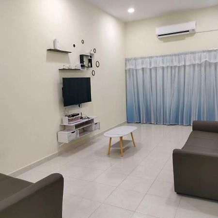 My Homestay Sitiawan - Astronaut Space House 8 Pax 외부 사진