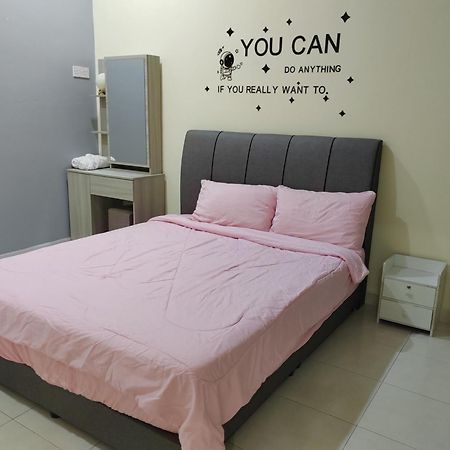 My Homestay Sitiawan - Astronaut Space House 8 Pax 외부 사진